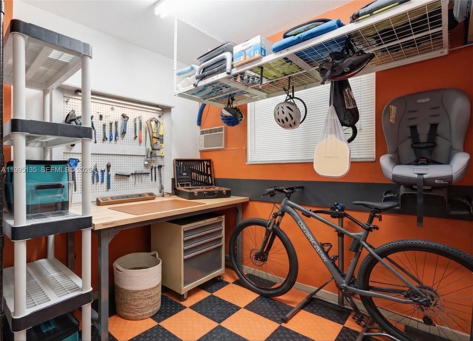 SANS SOUCI ESTATES - San - Residential