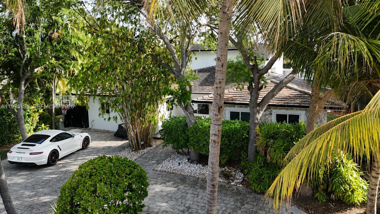 SANS SOUCI ESTATES - San - Residential