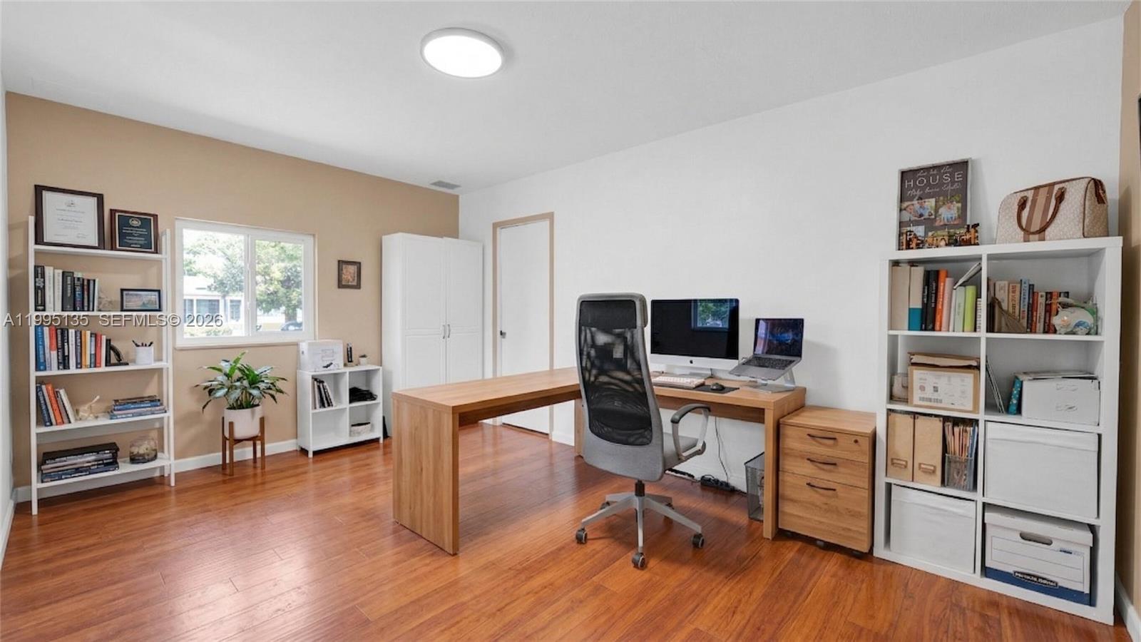 SANS SOUCI ESTATES - San - Residential