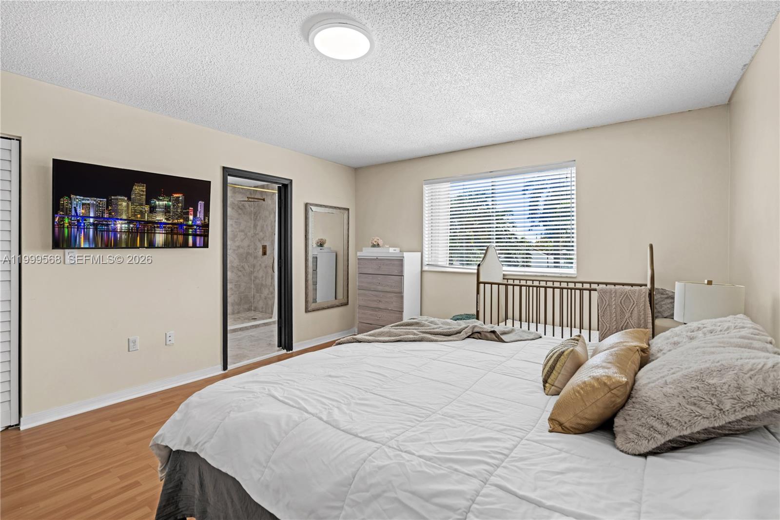 WEITZER SERENA LAKES ESTA - Residential