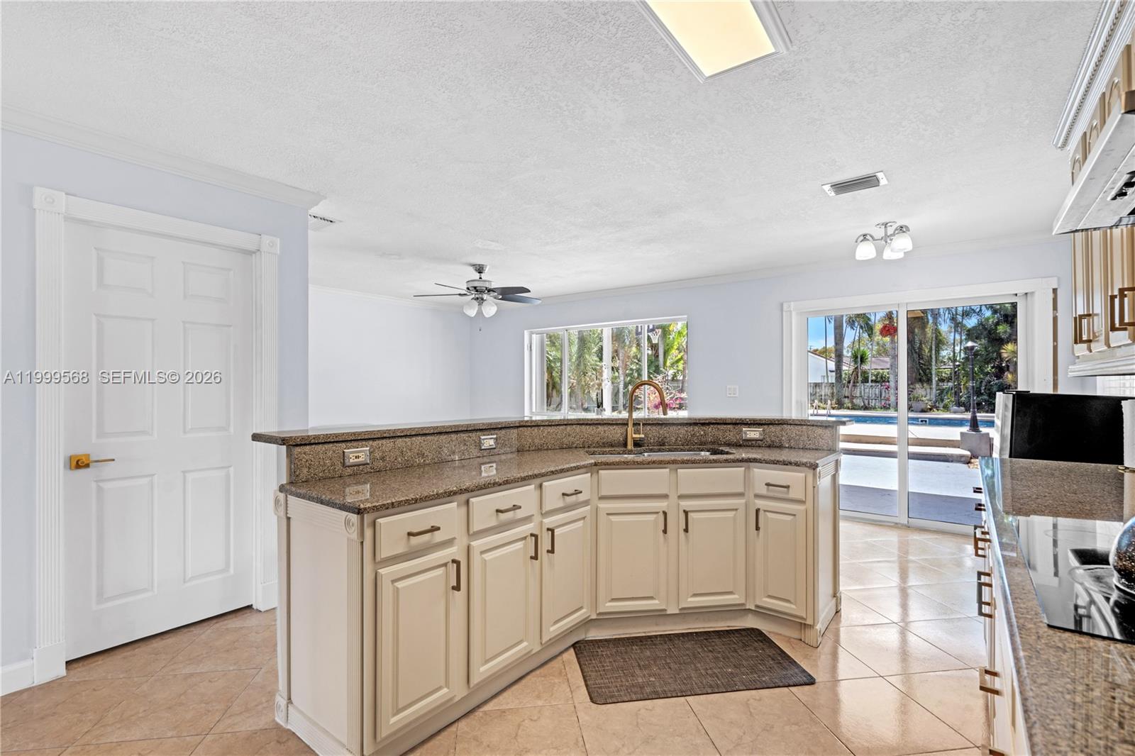 WEITZER SERENA LAKES ESTA - Residential