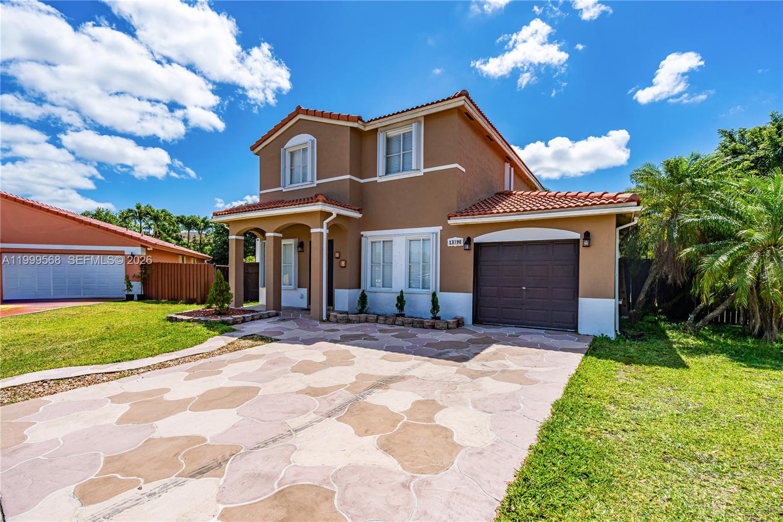 WEITZER SERENA LAKES ESTA - Residential