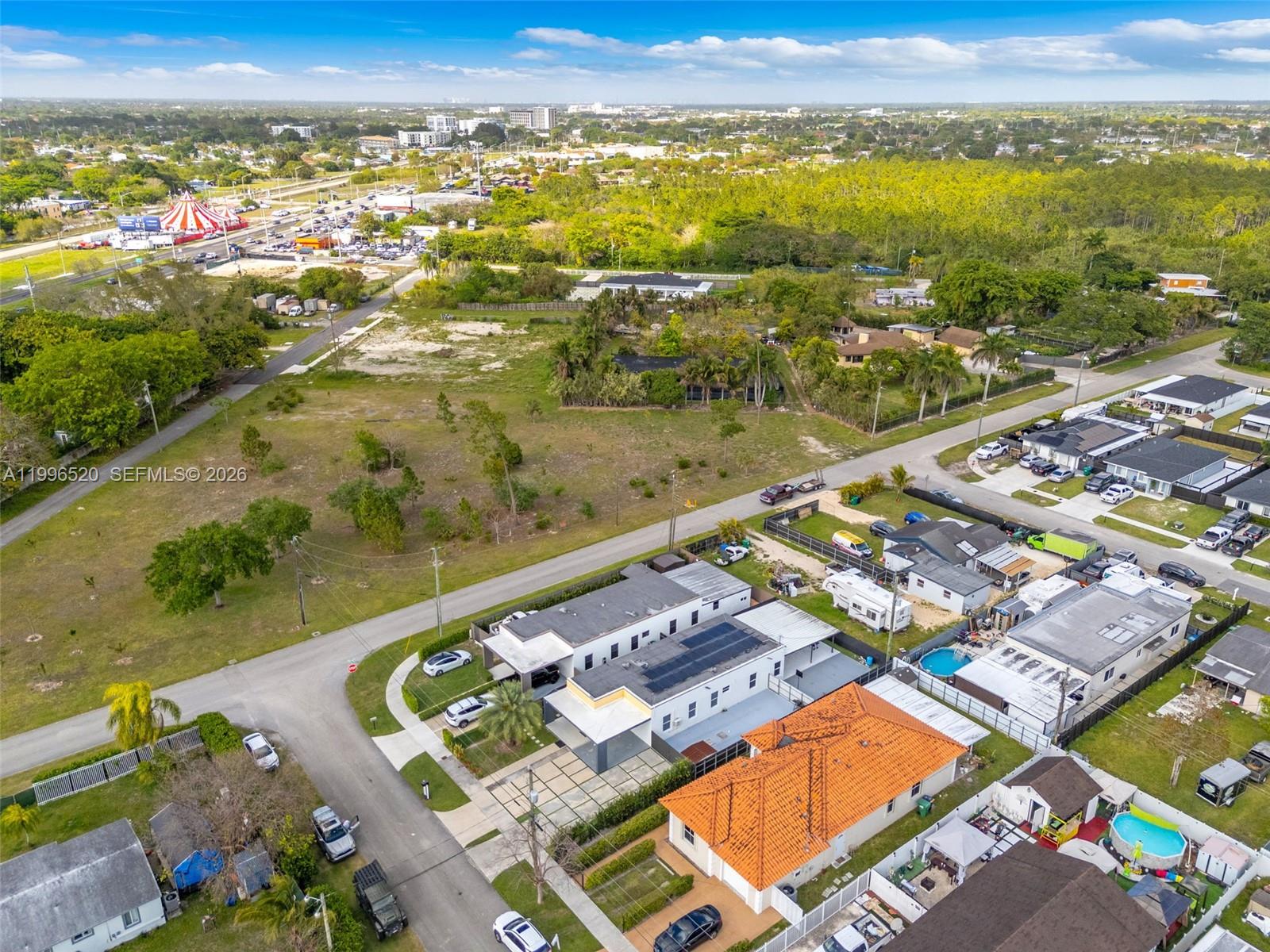 SILVER PALM PARK - Residential