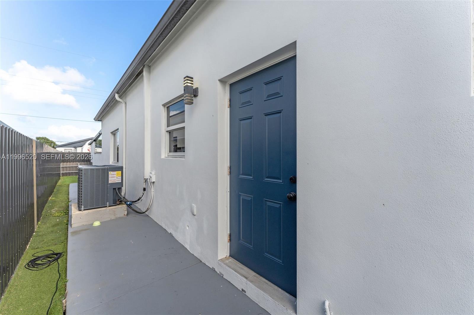 SILVER PALM PARK - Residential