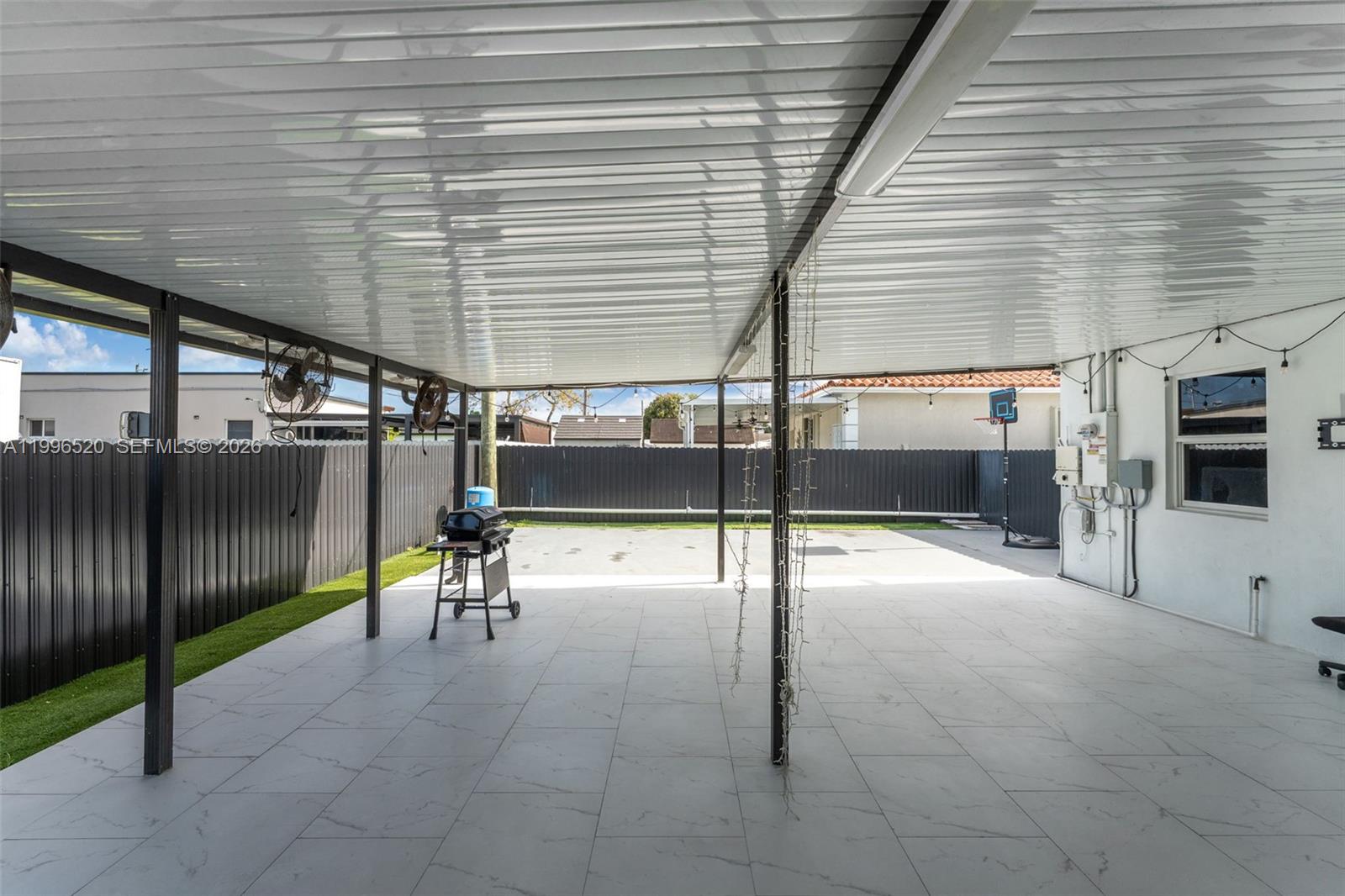 SILVER PALM PARK - Residential