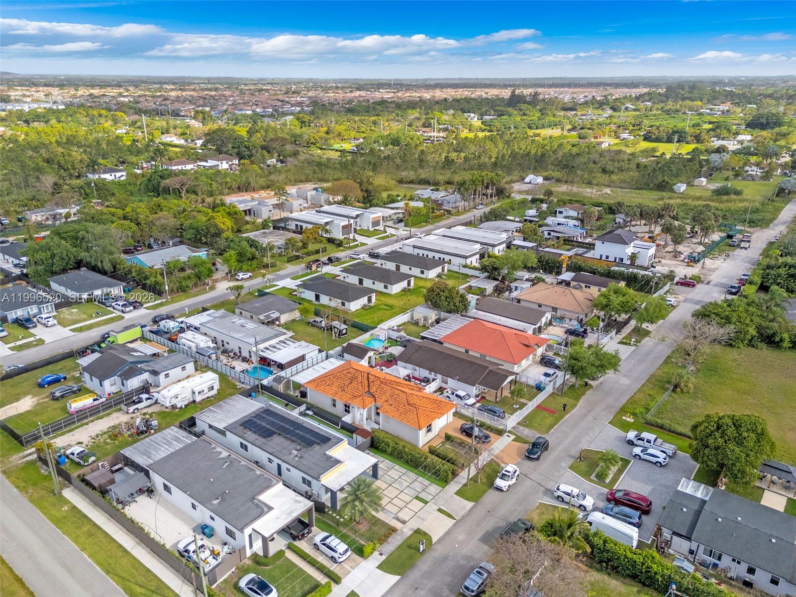 SILVER PALM PARK - Residential