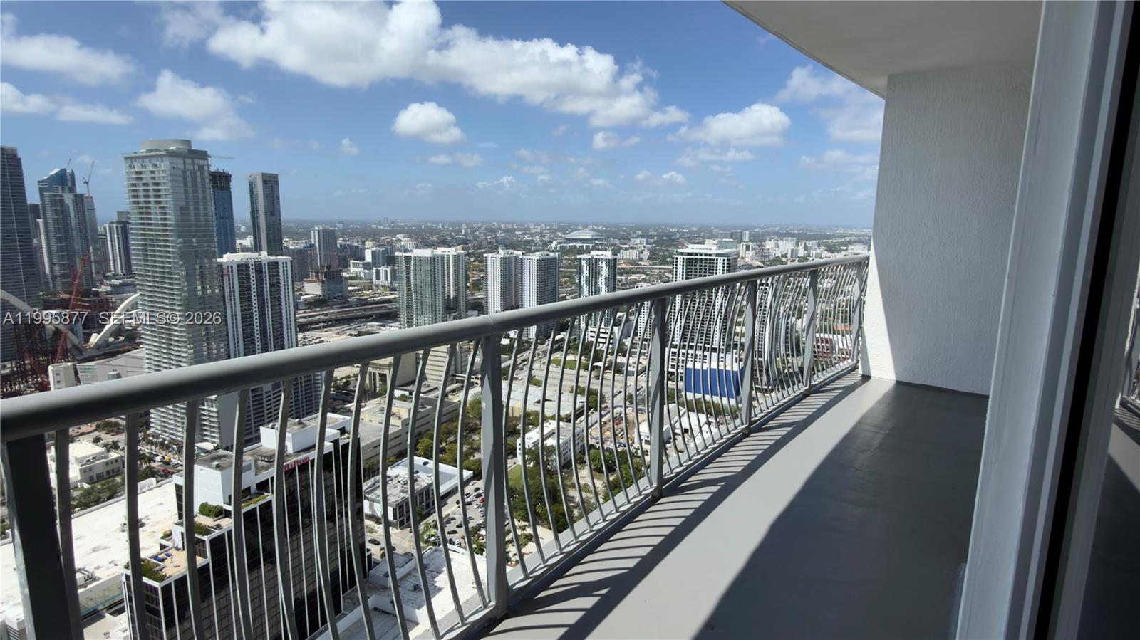 1750 N Bayshore Dr 5510