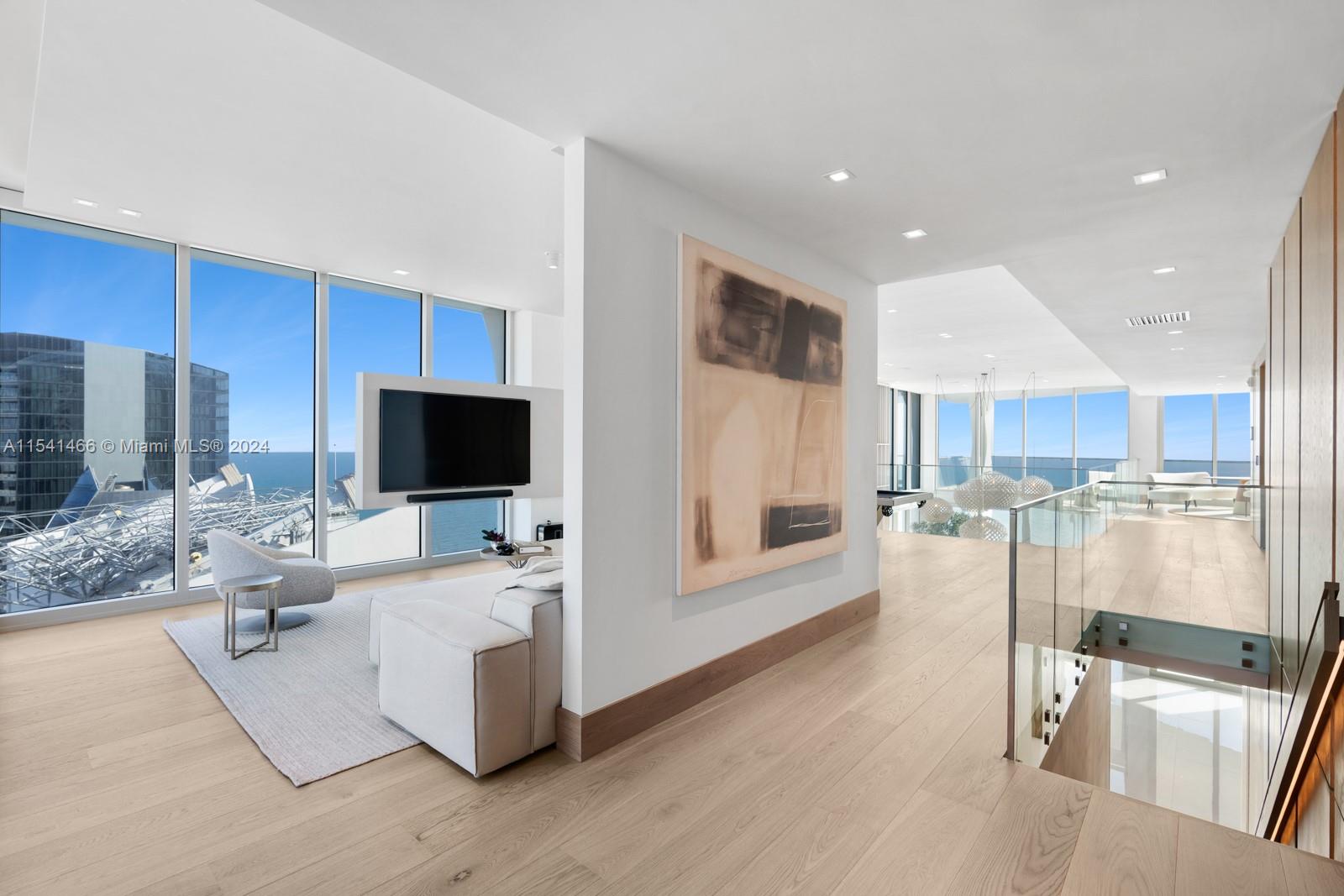 JADE SIGNATURE - Residential