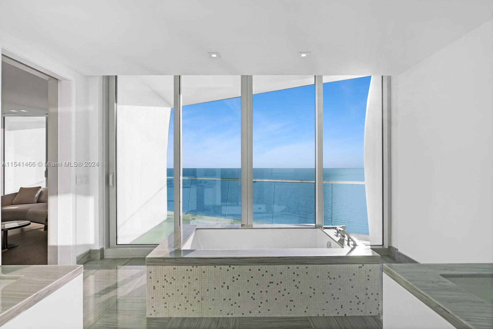 JADE SIGNATURE - Residential