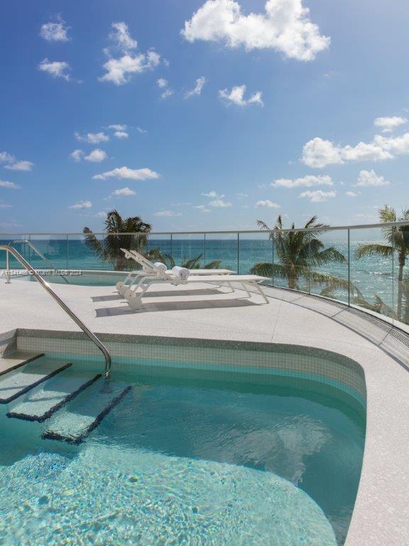 JADE SIGNATURE - Residential