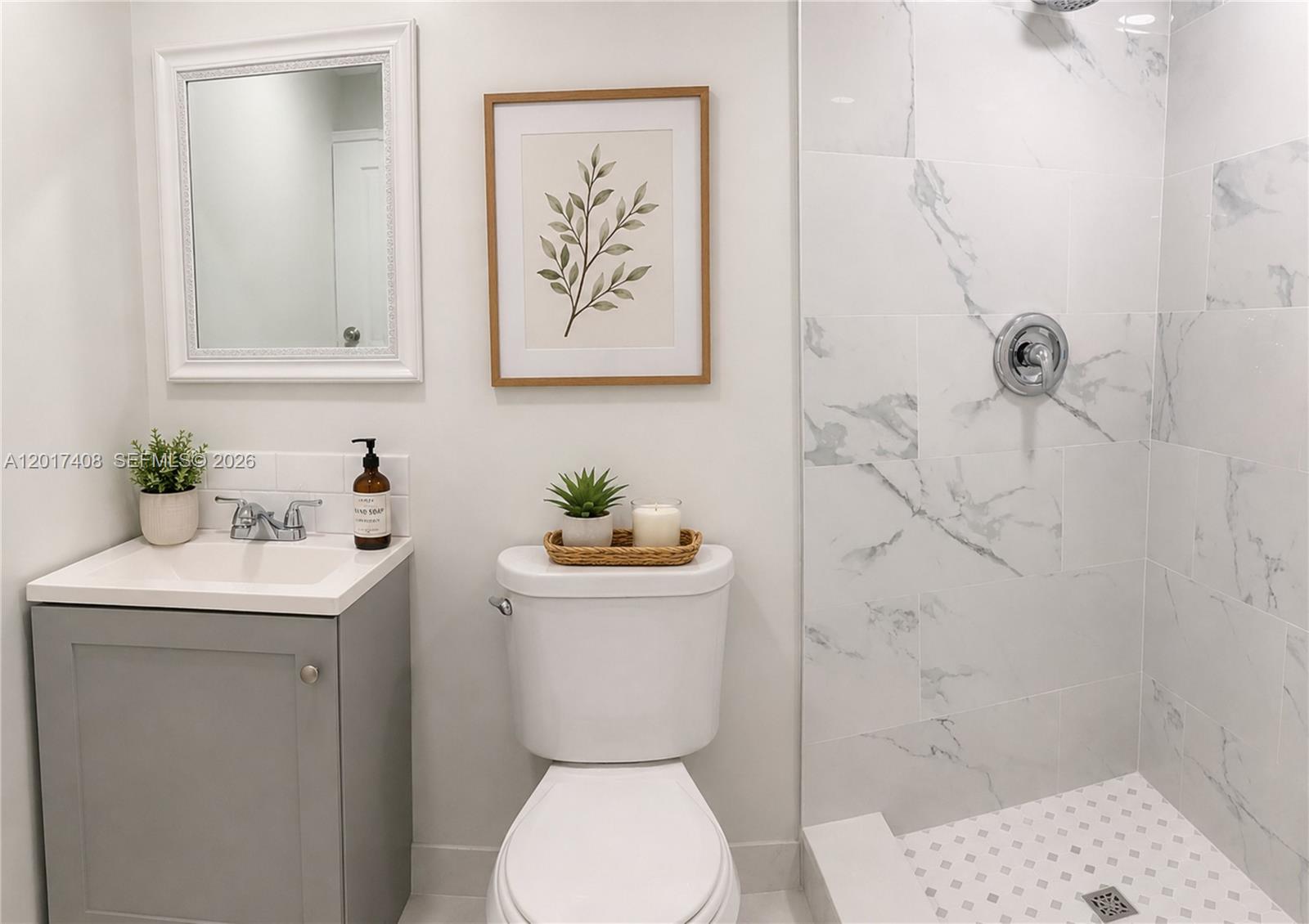 NARANJA LAKES CONDO NO 5 - Residential