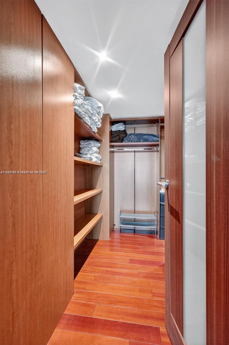 9500 OCEANS CONDO - Residential Lease