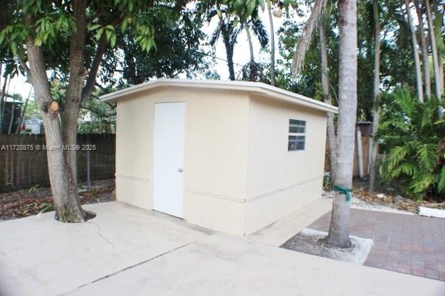 SYLVANIA HEIGHTS - Residential Lease