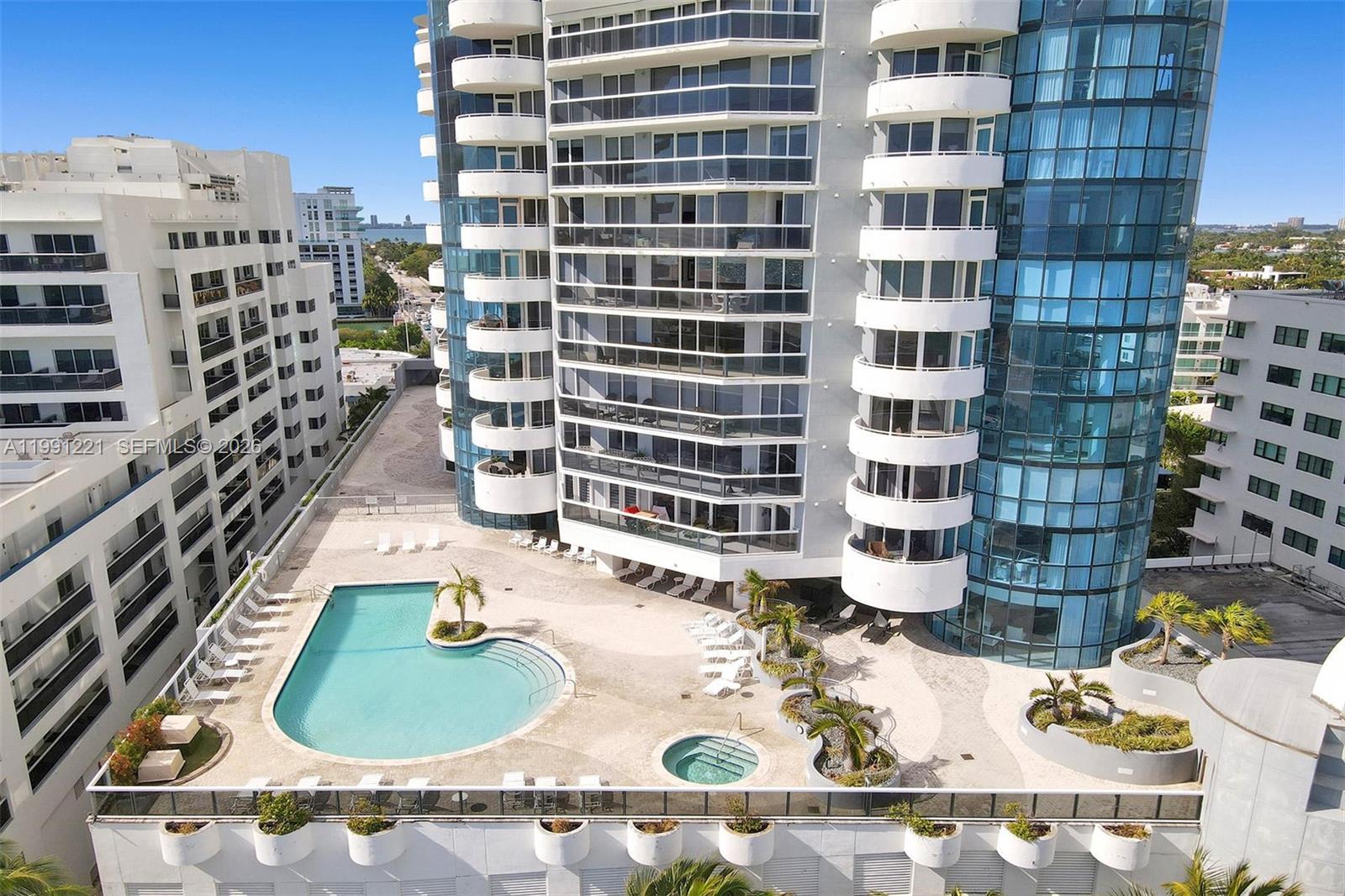 LA GORCE PALACE CONDO - Residential Lease