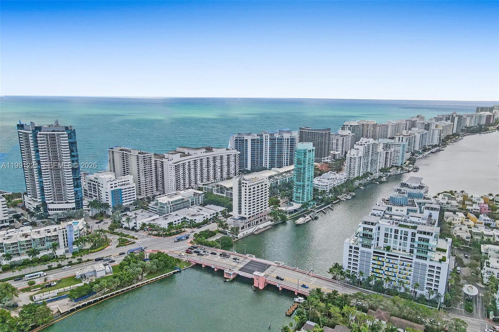 LA GORCE PALACE CONDO - Residential Lease