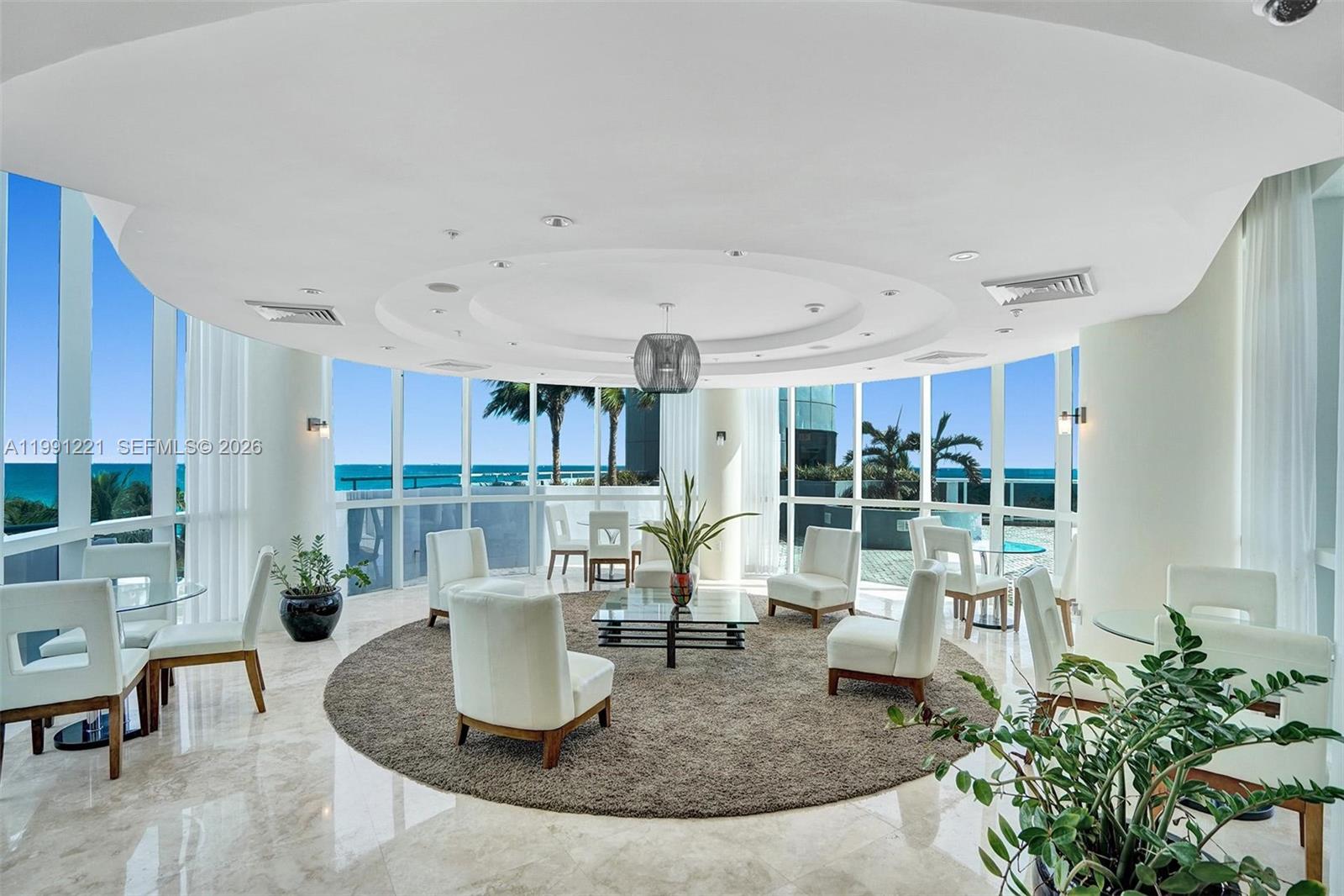 LA GORCE PALACE CONDO - Residential Lease