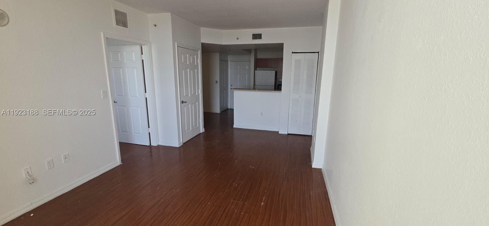 BRICKELL RIVERVIEW - Residential Lease