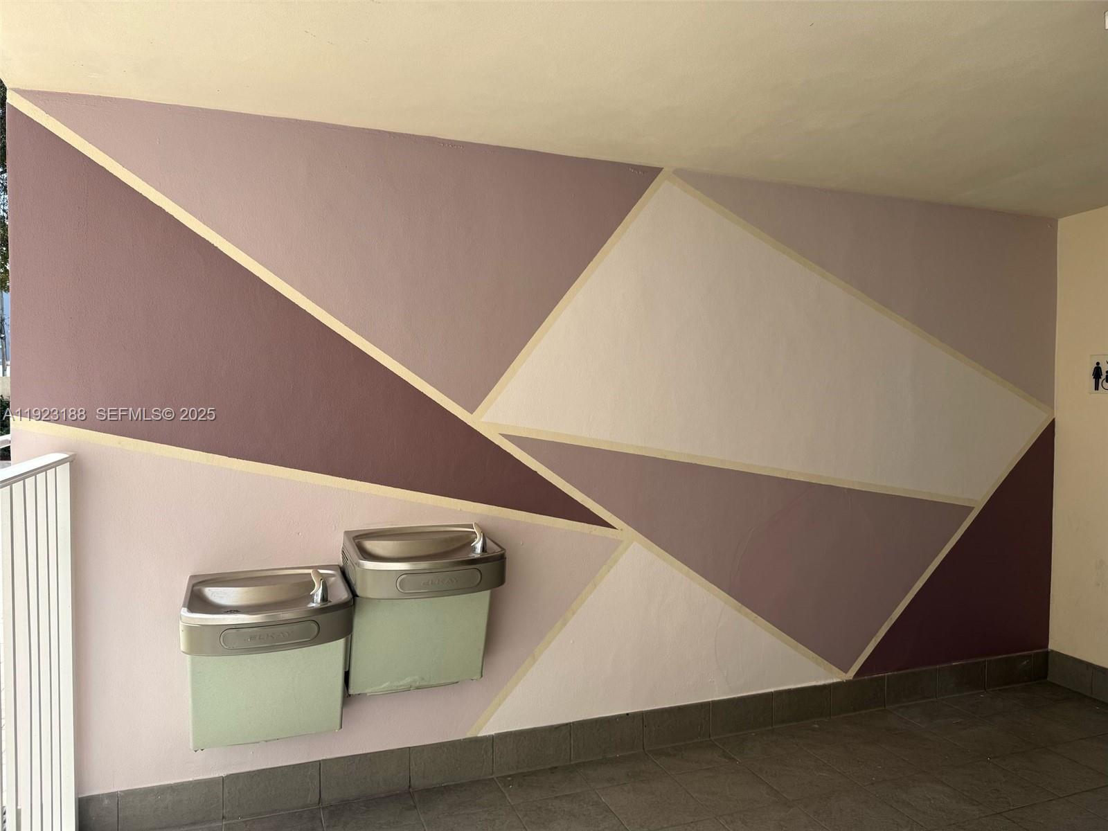 BRICKELL RIVERVIEW - Residential Lease