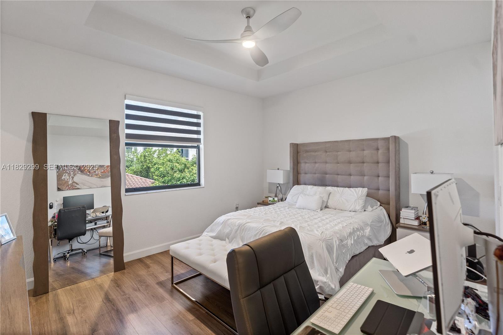 VIA VENTURA NEIGHBORHOOD - Residential