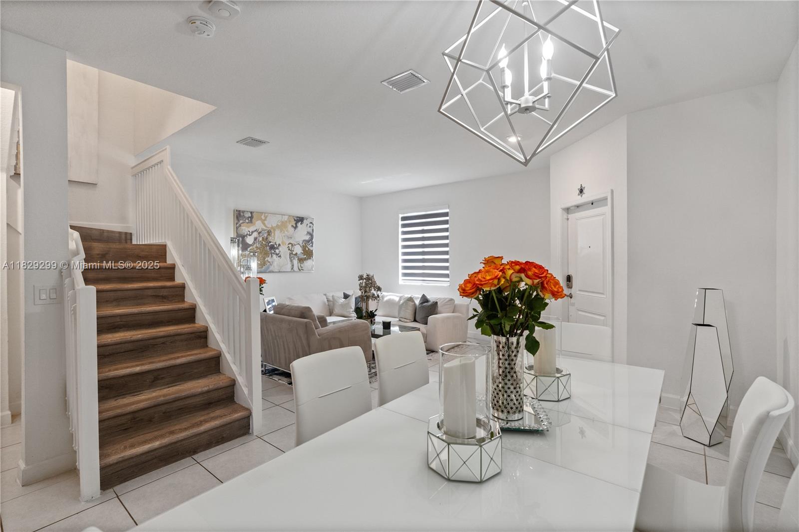 VIA VENTURA NEIGHBORHOOD - Residential