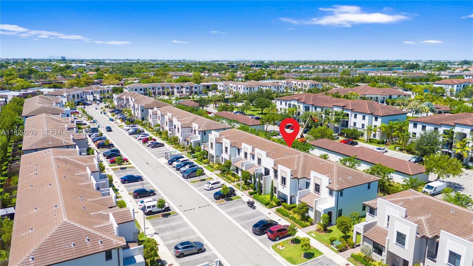 VIA VENTURA NEIGHBORHOOD - Residential