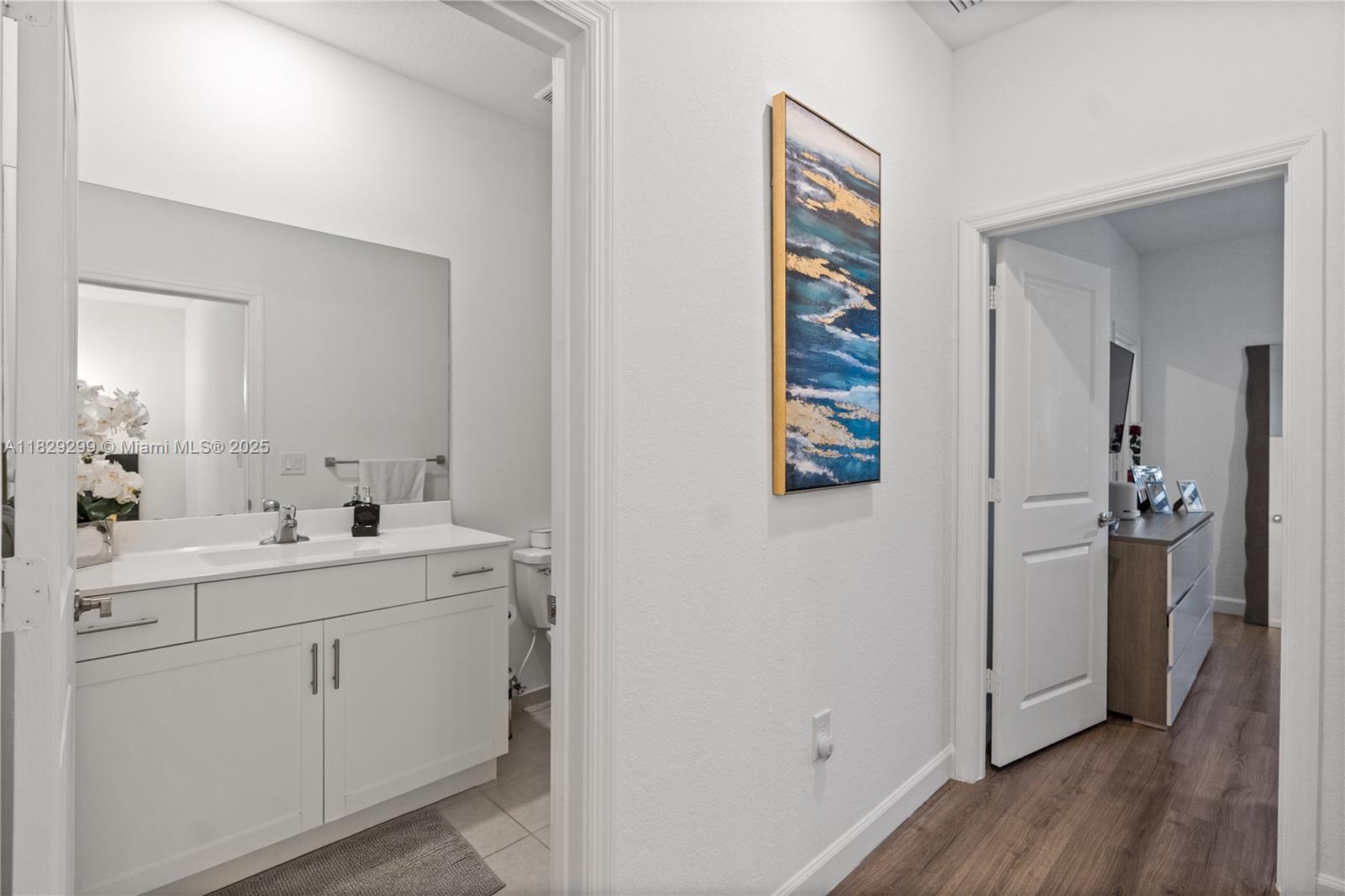 VIA VENTURA NEIGHBORHOOD - Residential