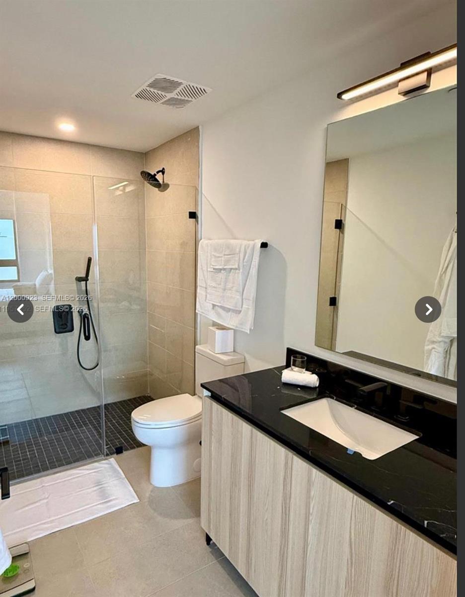 DISTRICT 225 CONDO - Residential