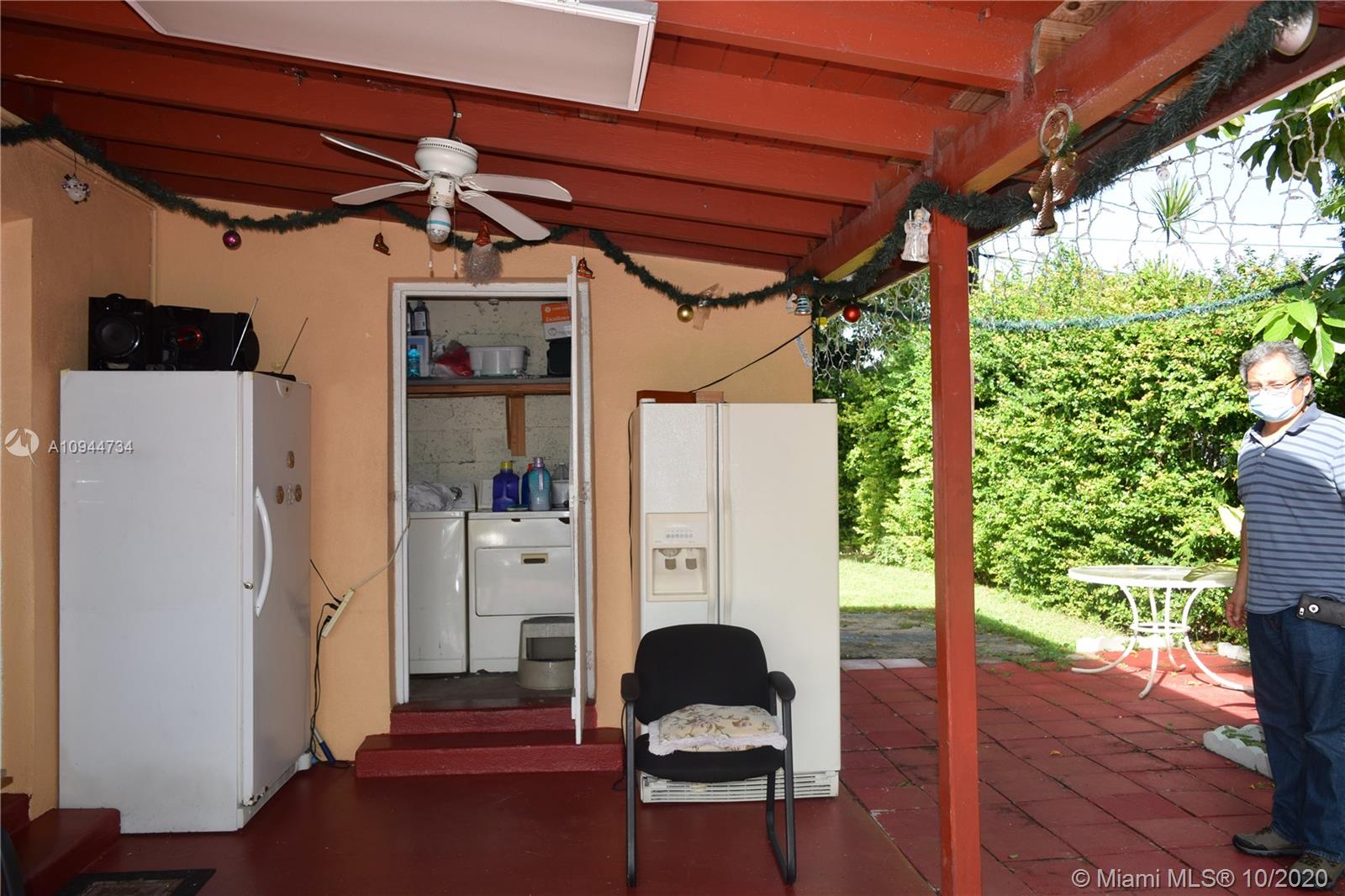 WESTWOOD LAKE 1ST ADDN - Residential