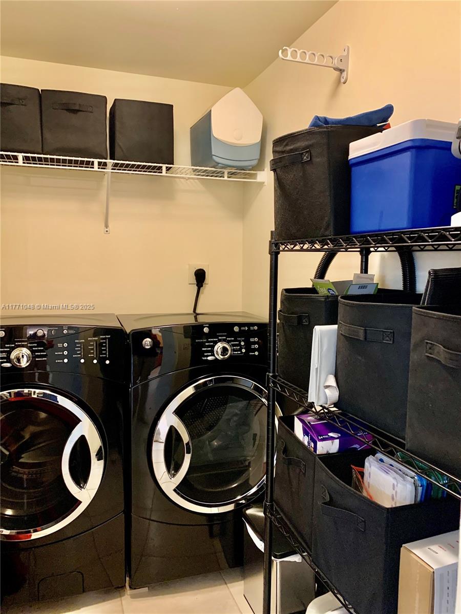 ST TROPEZ CONDO - Residential Lease