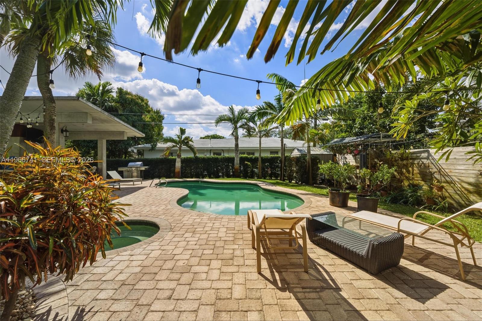 SOUTH FORK ESTATES - Residential