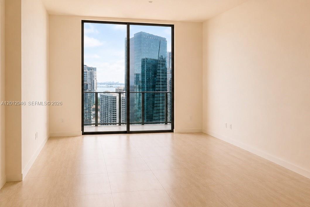VICEROY RESIDENCE - Residential Lease