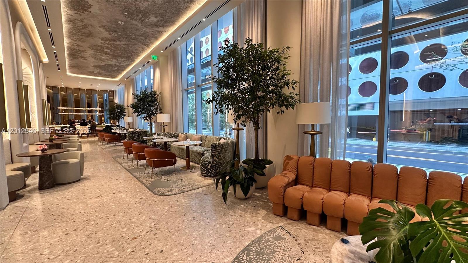 VICEROY RESIDENCE - Residential Lease