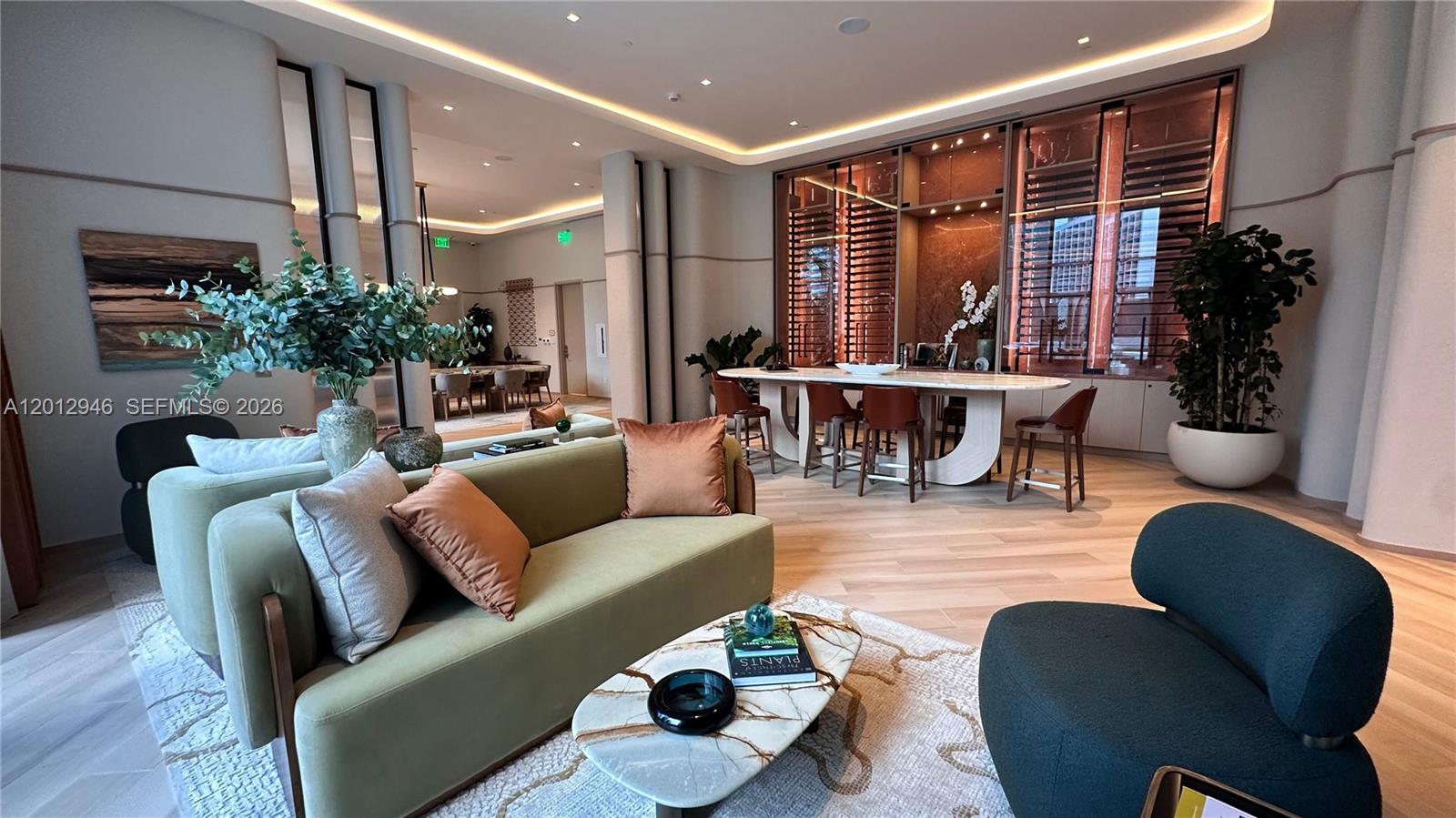 VICEROY RESIDENCE - Residential Lease