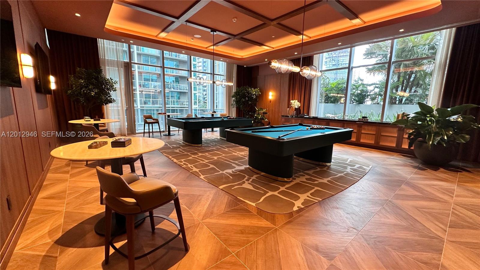 VICEROY RESIDENCE - Residential Lease
