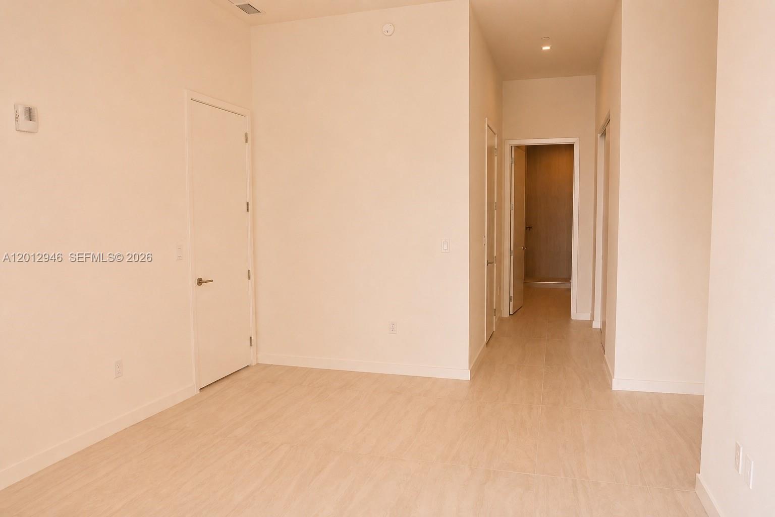 VICEROY RESIDENCE - Residential Lease