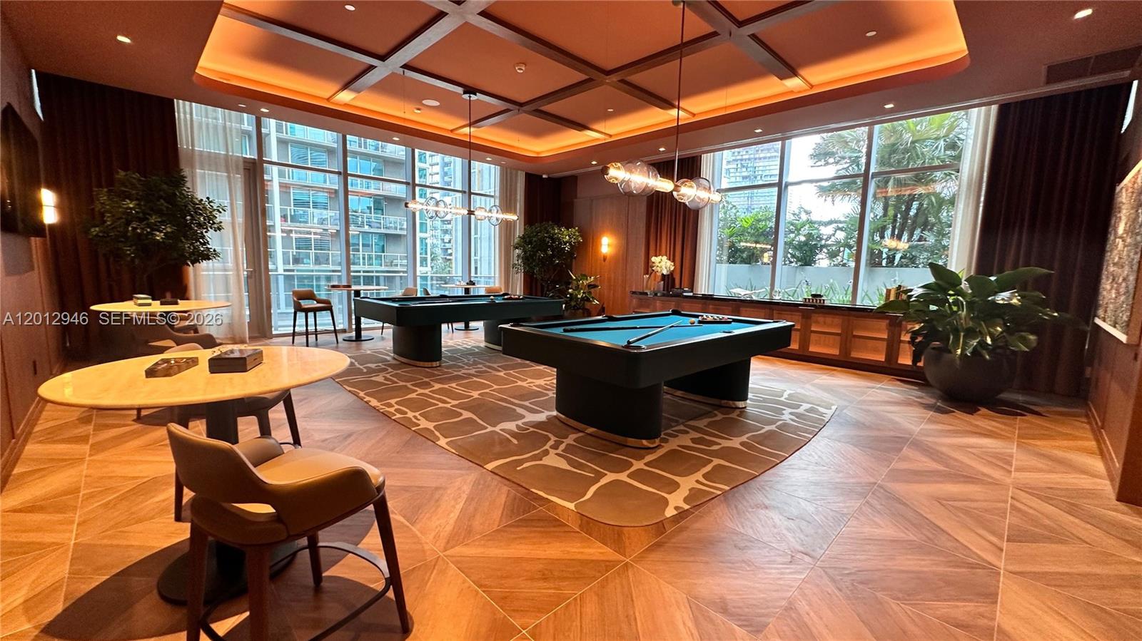 VICEROY RESIDENCE - Residential Lease