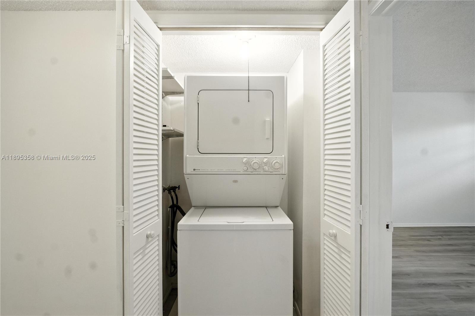 PALM AIRE - Residential Lease