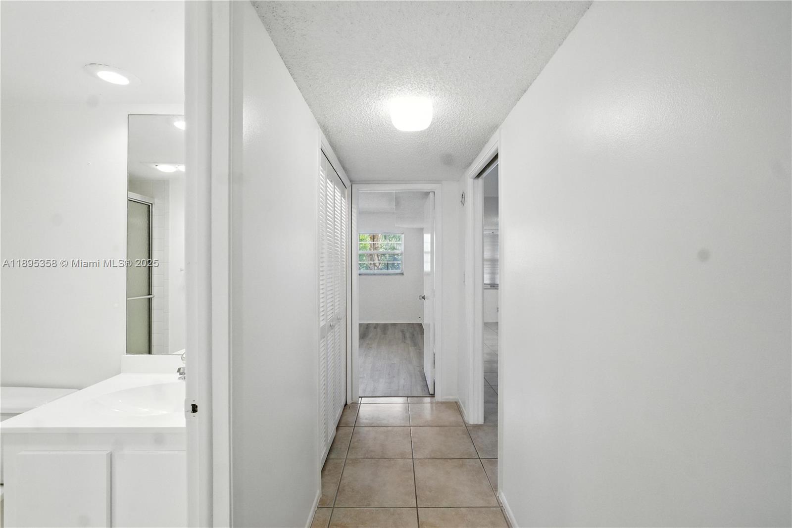 PALM AIRE - Residential Lease