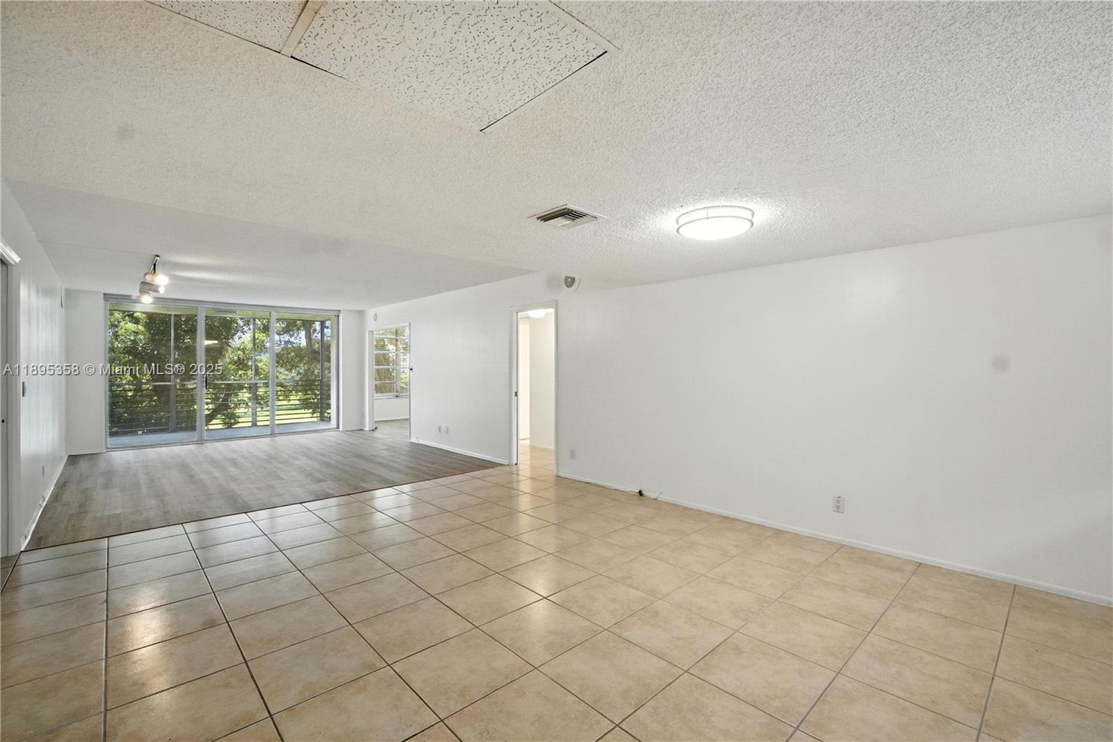 PALM AIRE - Residential Lease