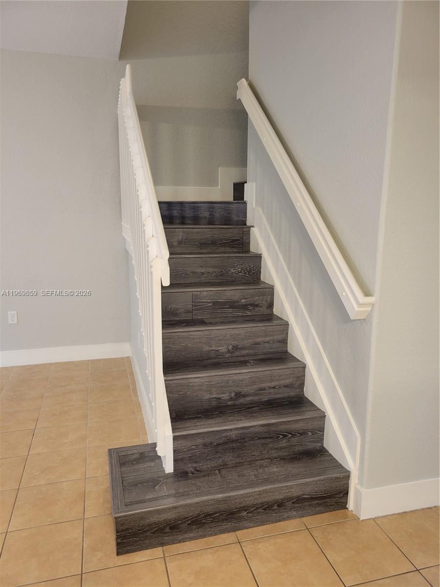 TUSCAN VILLAS CONDO - Residential Lease