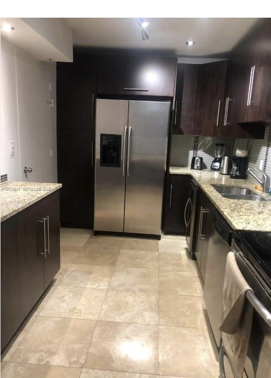 TIDES ON HOLLYWOOD BEACH - Residential