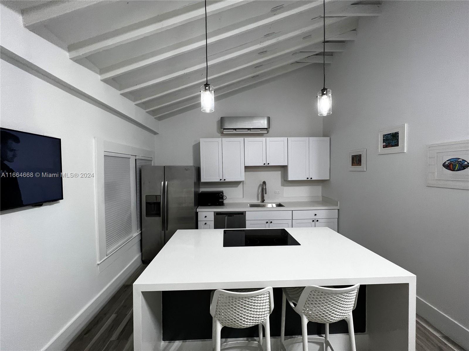 ANDRES - Residential