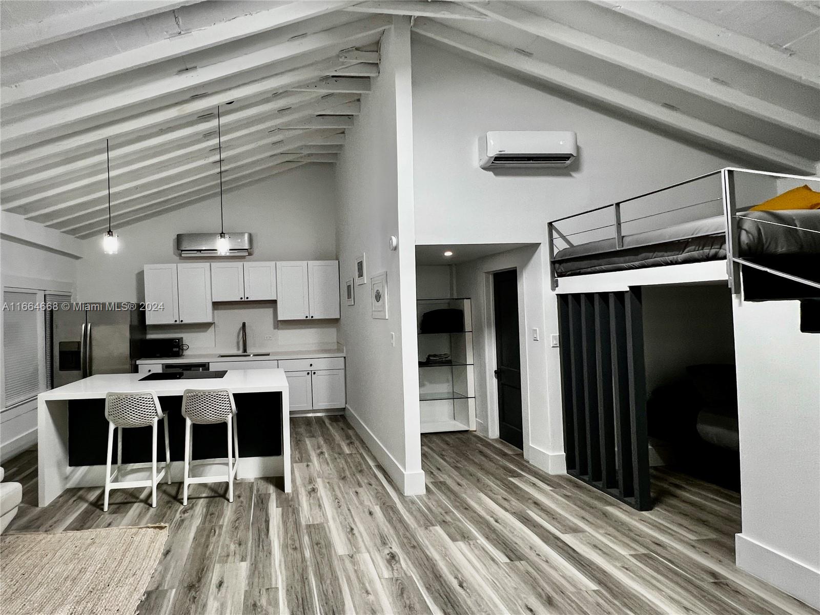 ANDRES - Residential