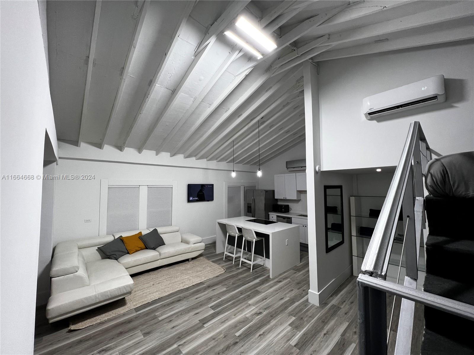 ANDRES - Residential