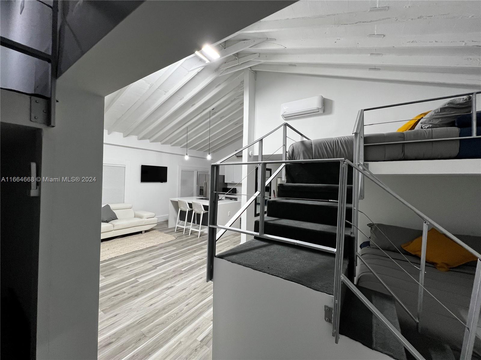 ANDRES - Residential