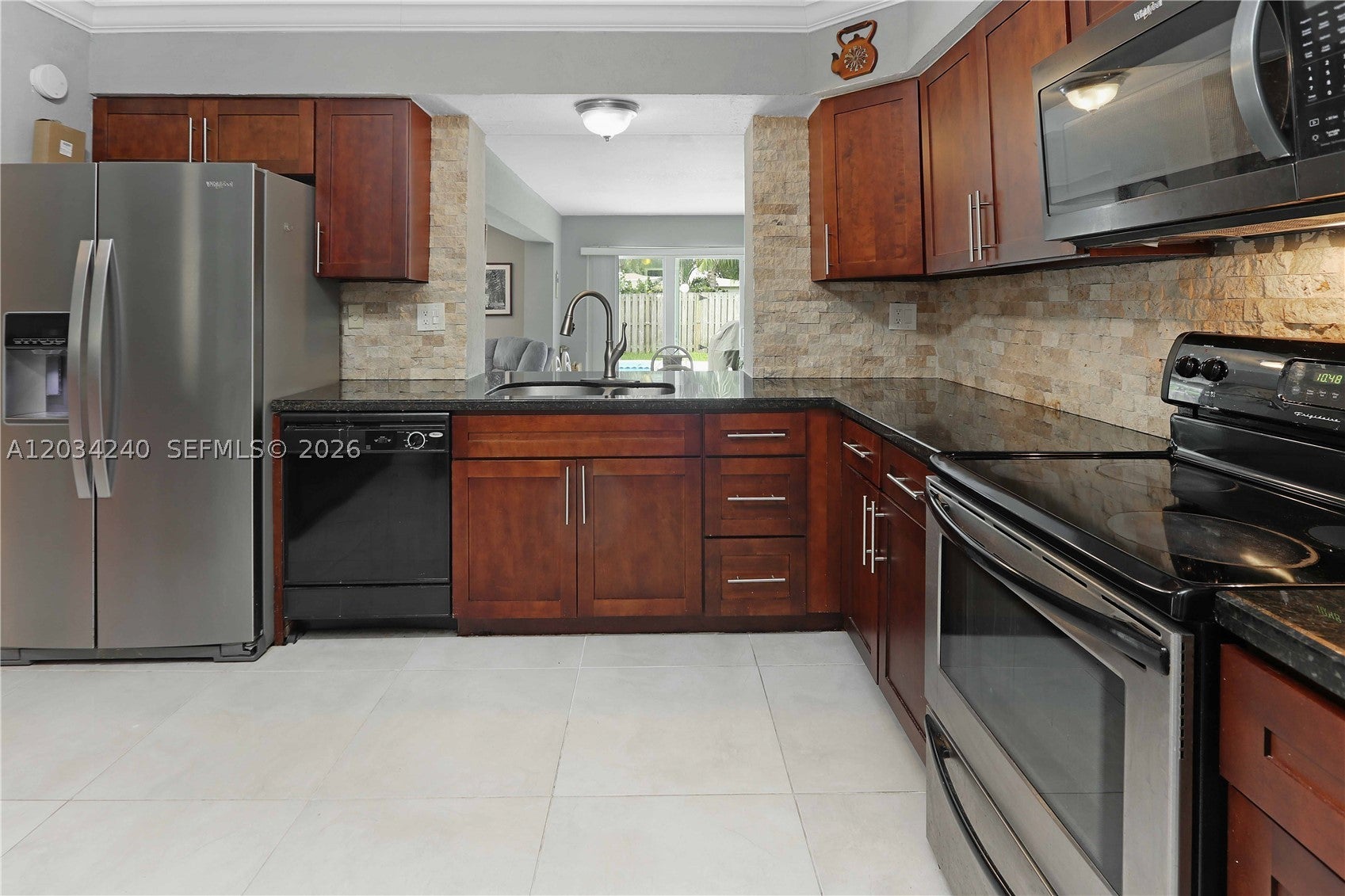 1324 Washington St, Hollywood, FL, 33019, USA, 3 Bedrooms Bedrooms, ,3 BathroomsBathrooms,Residential,Active,1324 Washington St,A12034240
