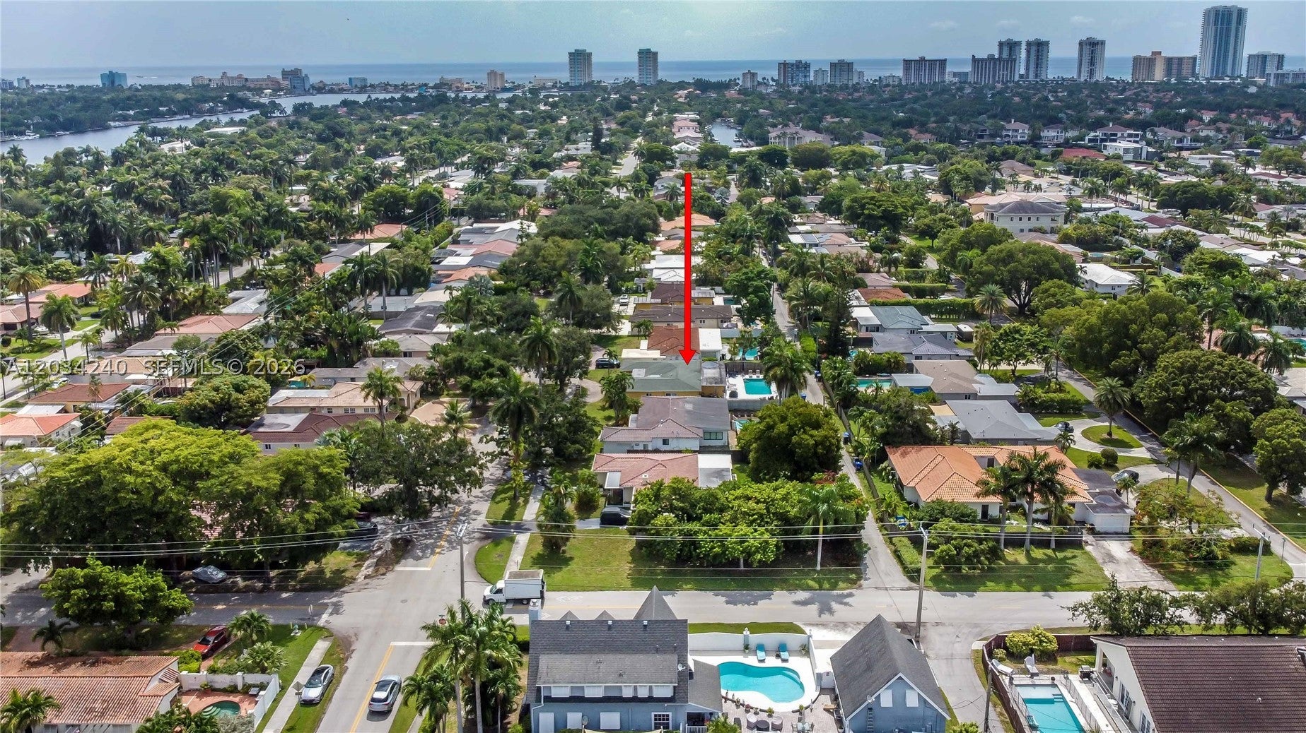 1324 Washington St, Hollywood, FL, 33019, USA, 3 Bedrooms Bedrooms, ,3 BathroomsBathrooms,Residential,Active,1324 Washington St,A12034240
