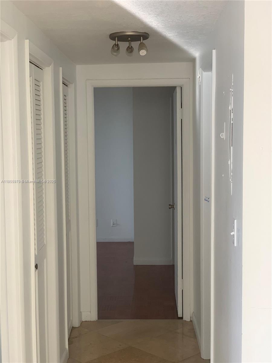 HILLCREST EAST NO 24 COND - Residential Lease