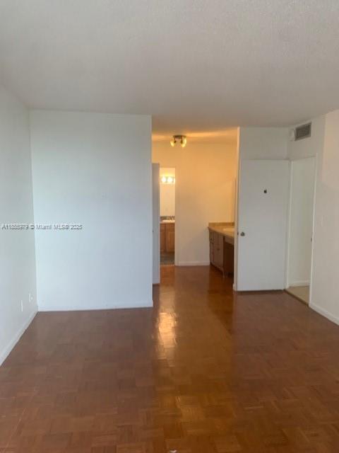 HILLCREST EAST NO 24 COND - Residential Lease