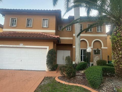 Photo of 2614 NE 41st Rd, Homestead, FL 33033 (MLS # A12004326)